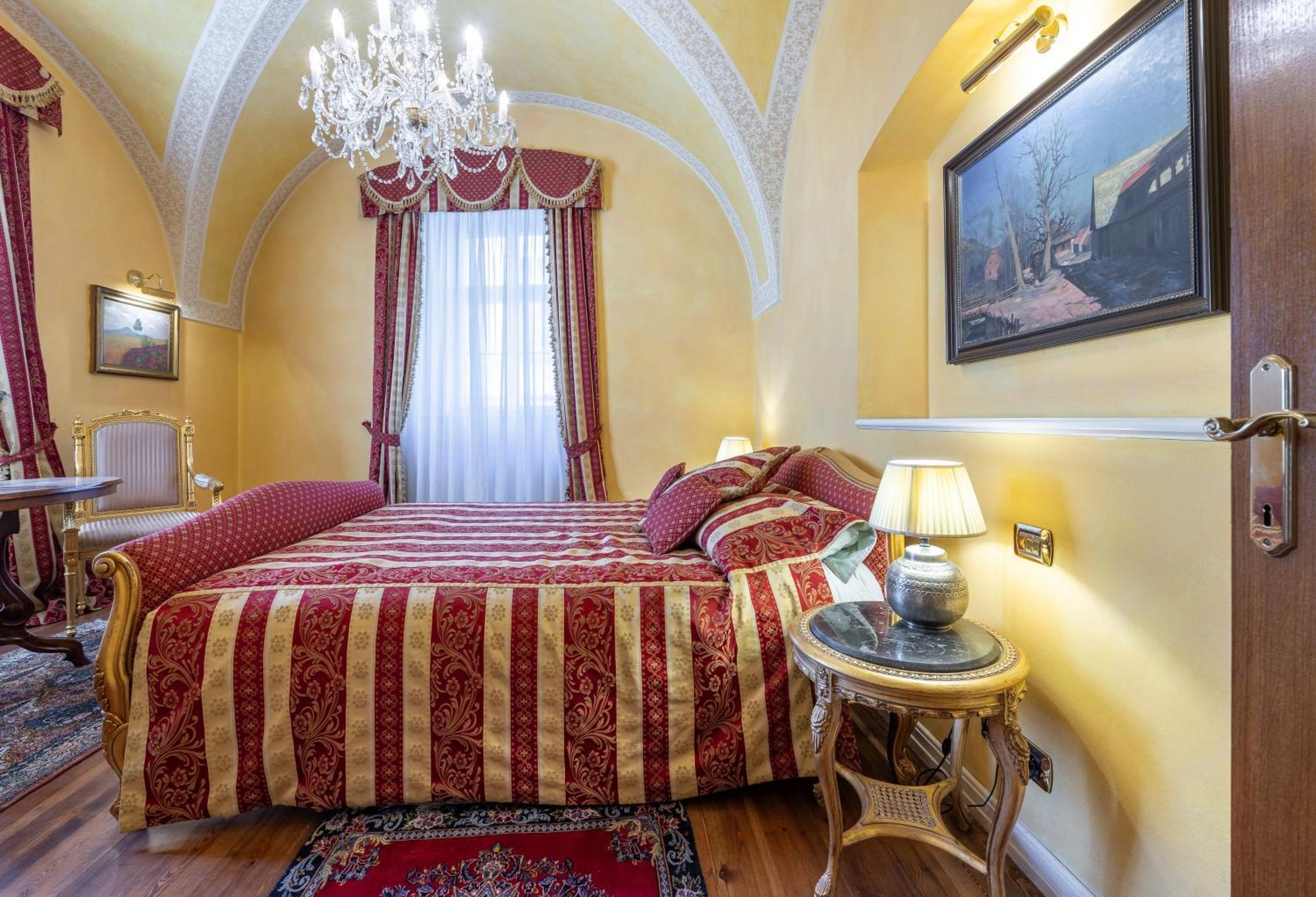 Aparthotel Nosticova Heritage
